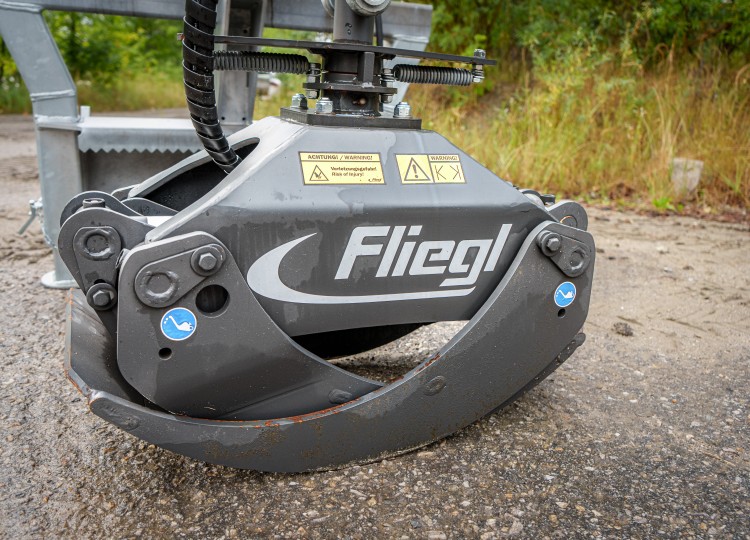 Fliegl 25–27 a příslušenství Fliegl | 65. díl Agrozet od A do Zet
