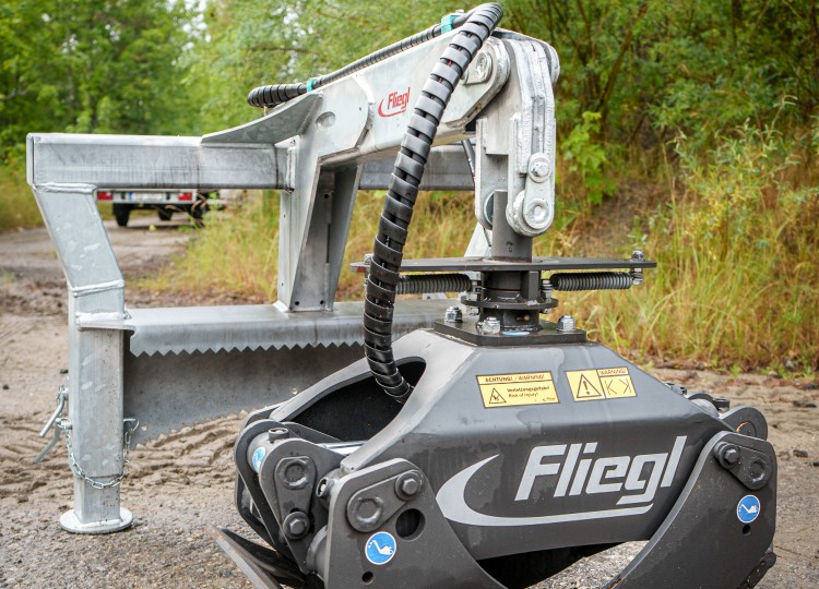 Fliegl 25–27 a příslušenství Fliegl | 65. díl Agrozet od A do Zet
