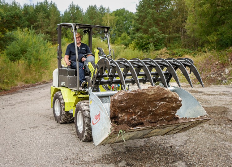 Fliegl 25–27 a příslušenství Fliegl | 65. díl Agrozet od A do Zet