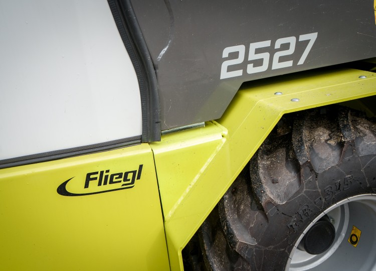 Fliegl 25–27 a příslušenství Fliegl | 65. díl Agrozet od A do Zet